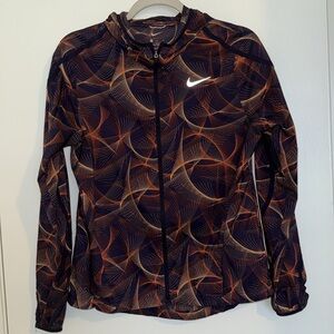 Nike Women's Patterned Windbreaker